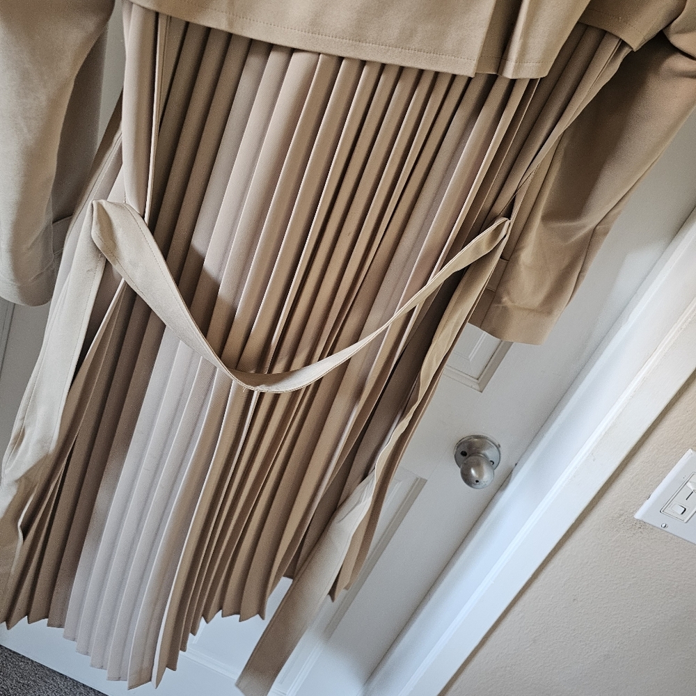 Express Beige Trench Coat - Picture 2 of 4